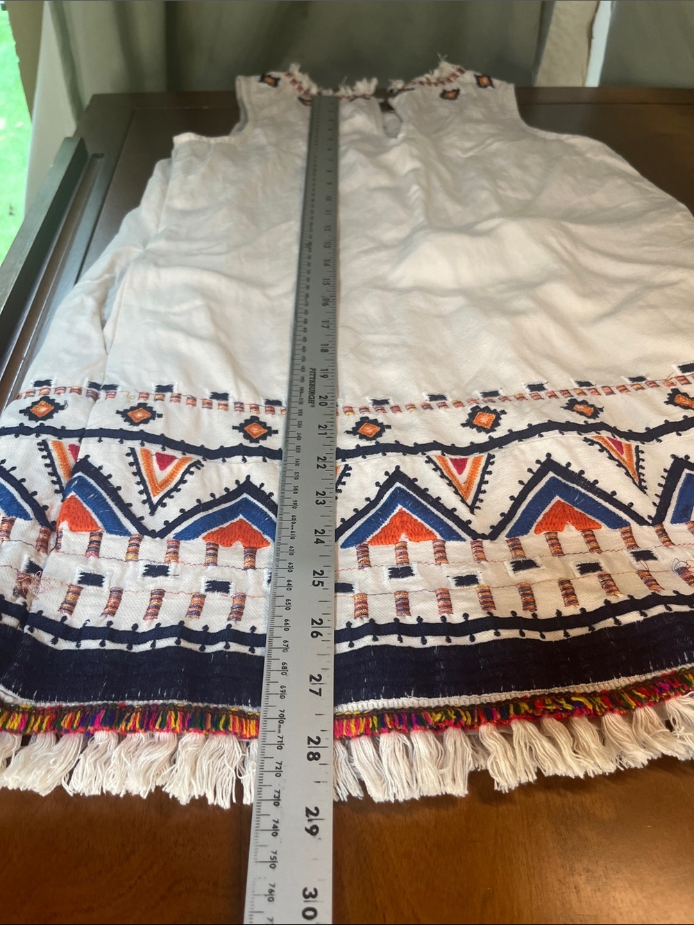 Akemi + Kin White Shift Dress Mini Dress with Orange & Navy Embroidery 2 Petite - Picture 7 of 11